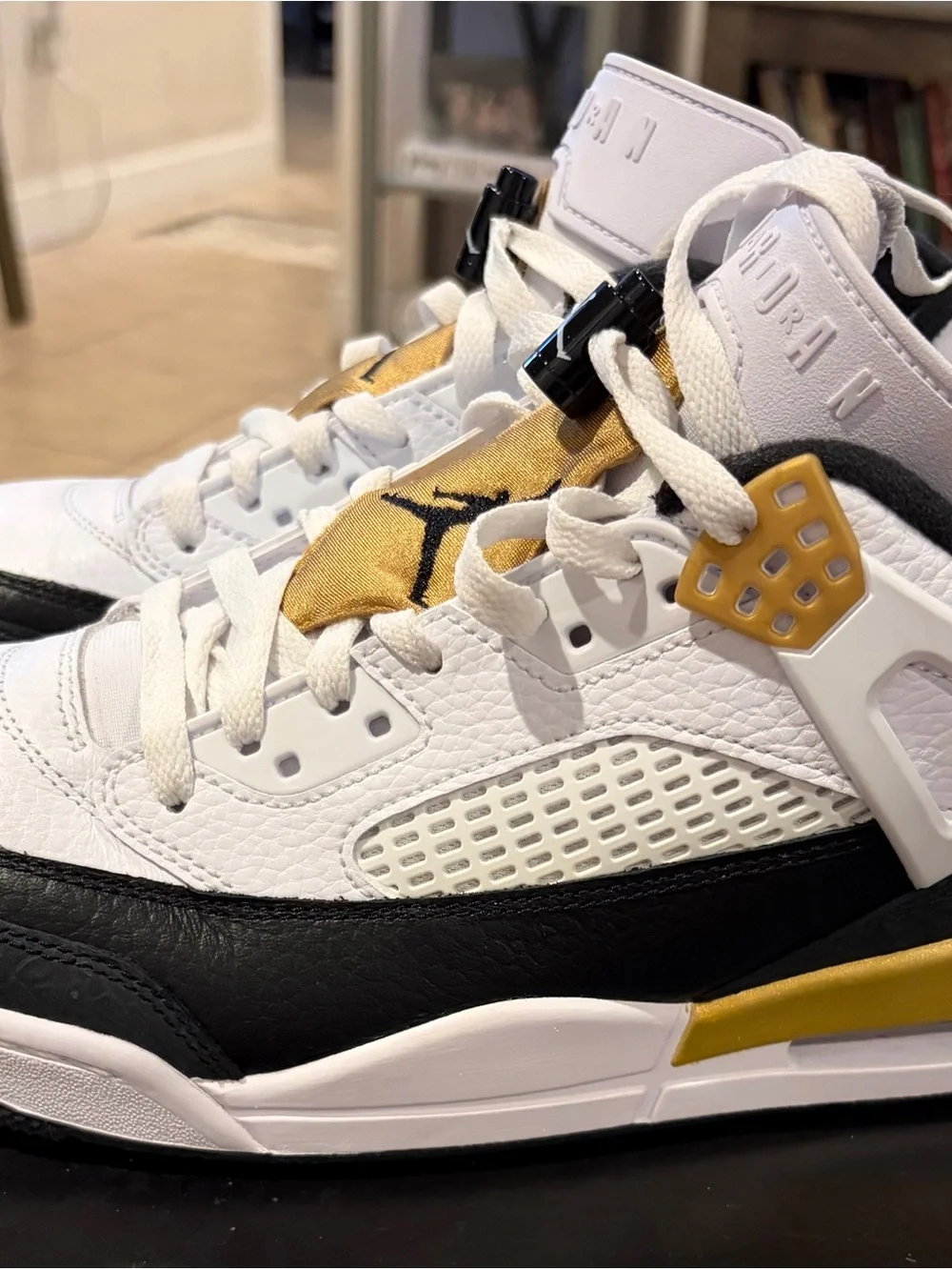 Nike Air Jordan Spizike Low White/Metallic Gold/Black size 10 men w/custom logos